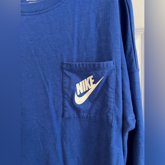 Nike Long Sleeve Pocket T-shirt SIZE X-Large(726070 480) ROYAL BLUE / WHITE Logo - Picture 4 of 9